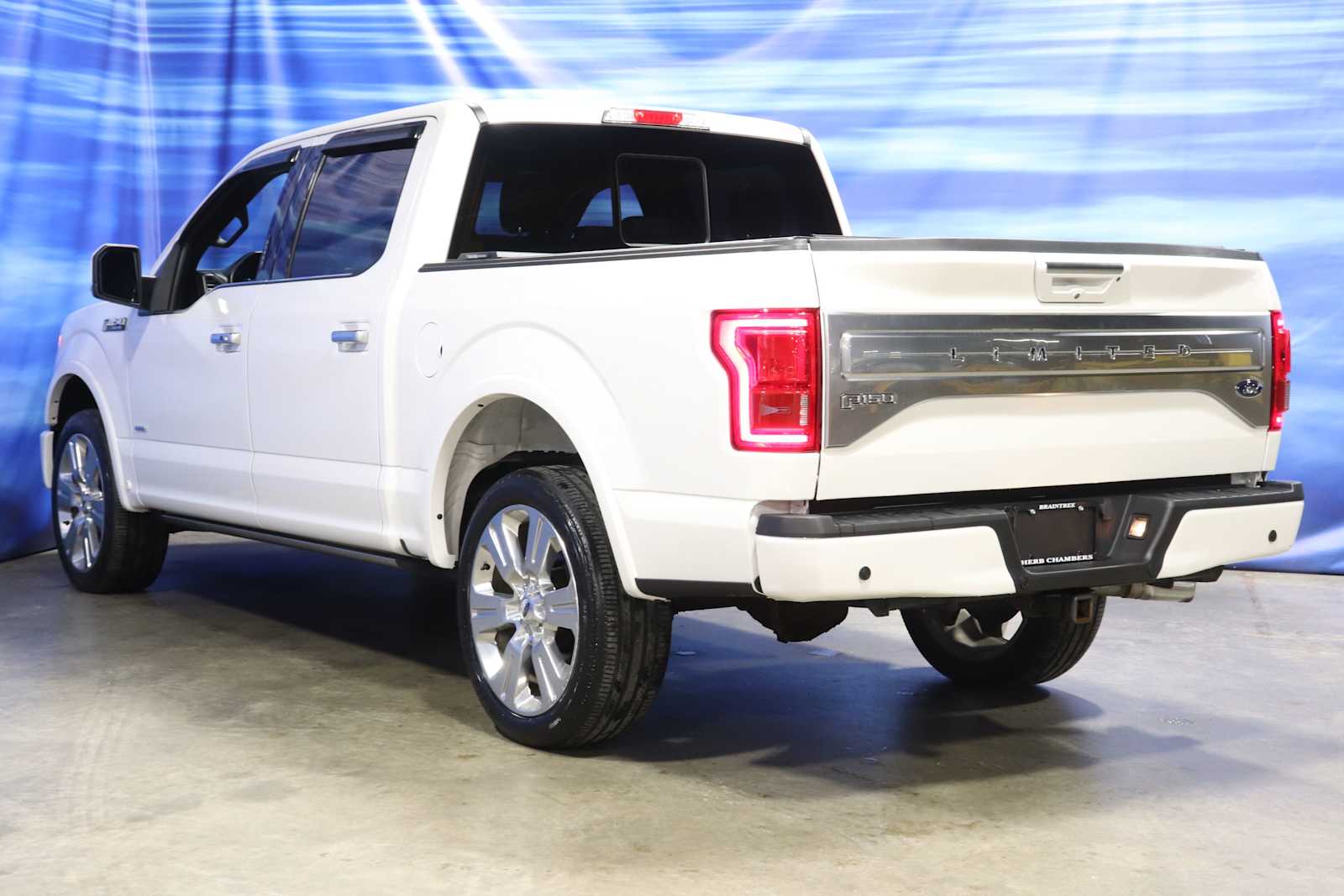 used 2017 Ford F-150 car, priced at $30,988