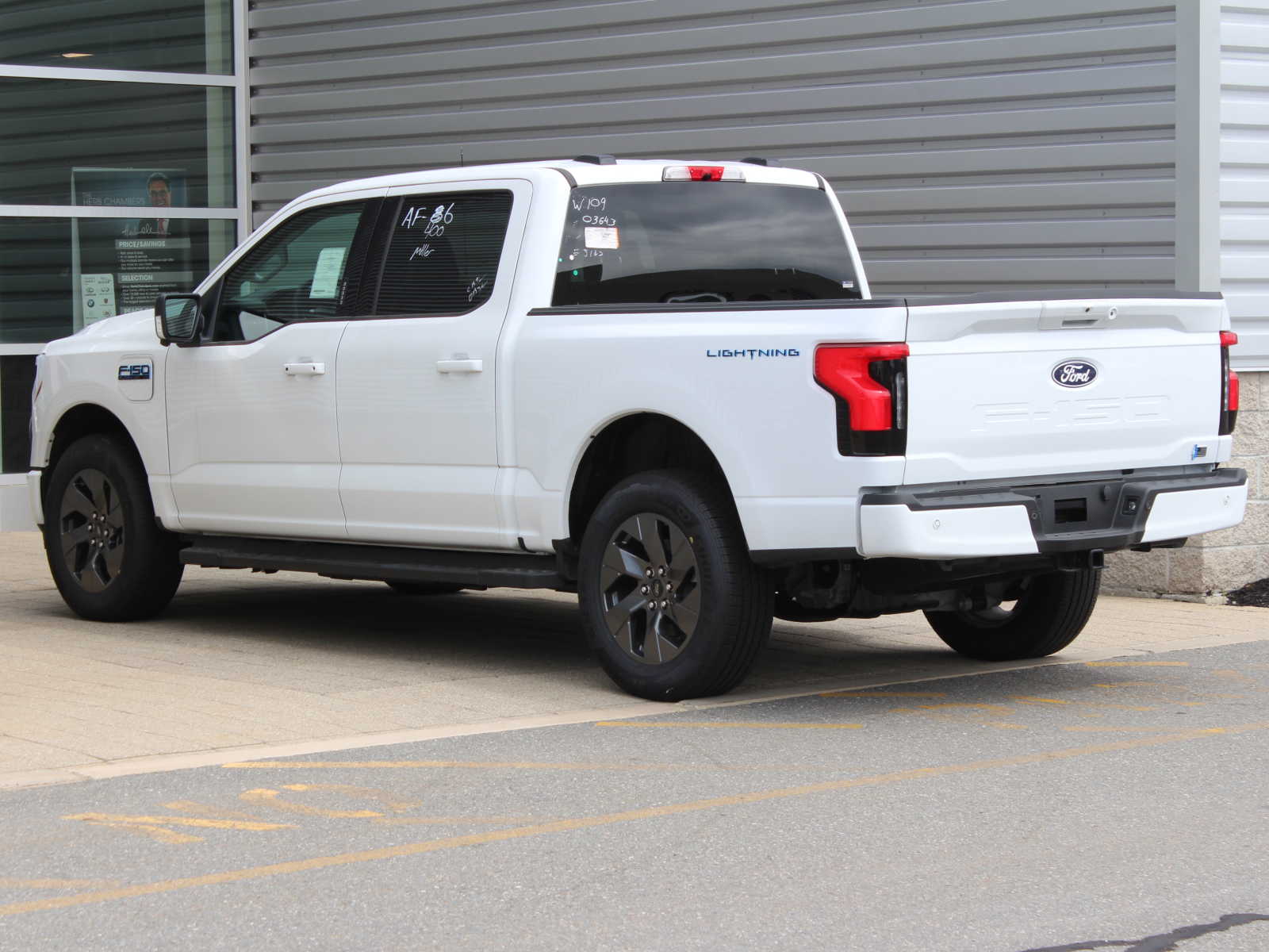 new 2024 Ford F-150 Lightning car, priced at $76,185