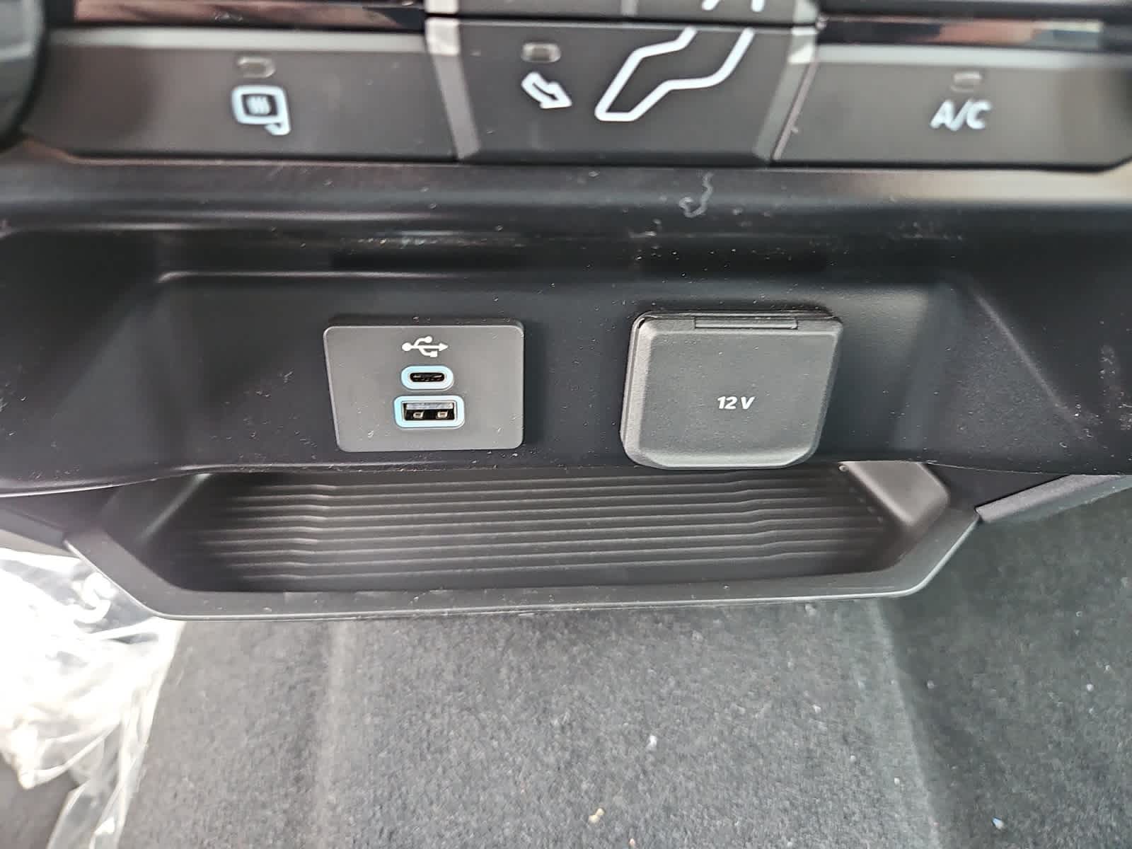 new 2025 Ford Super Duty F-250 SRW car, priced at $56,620
