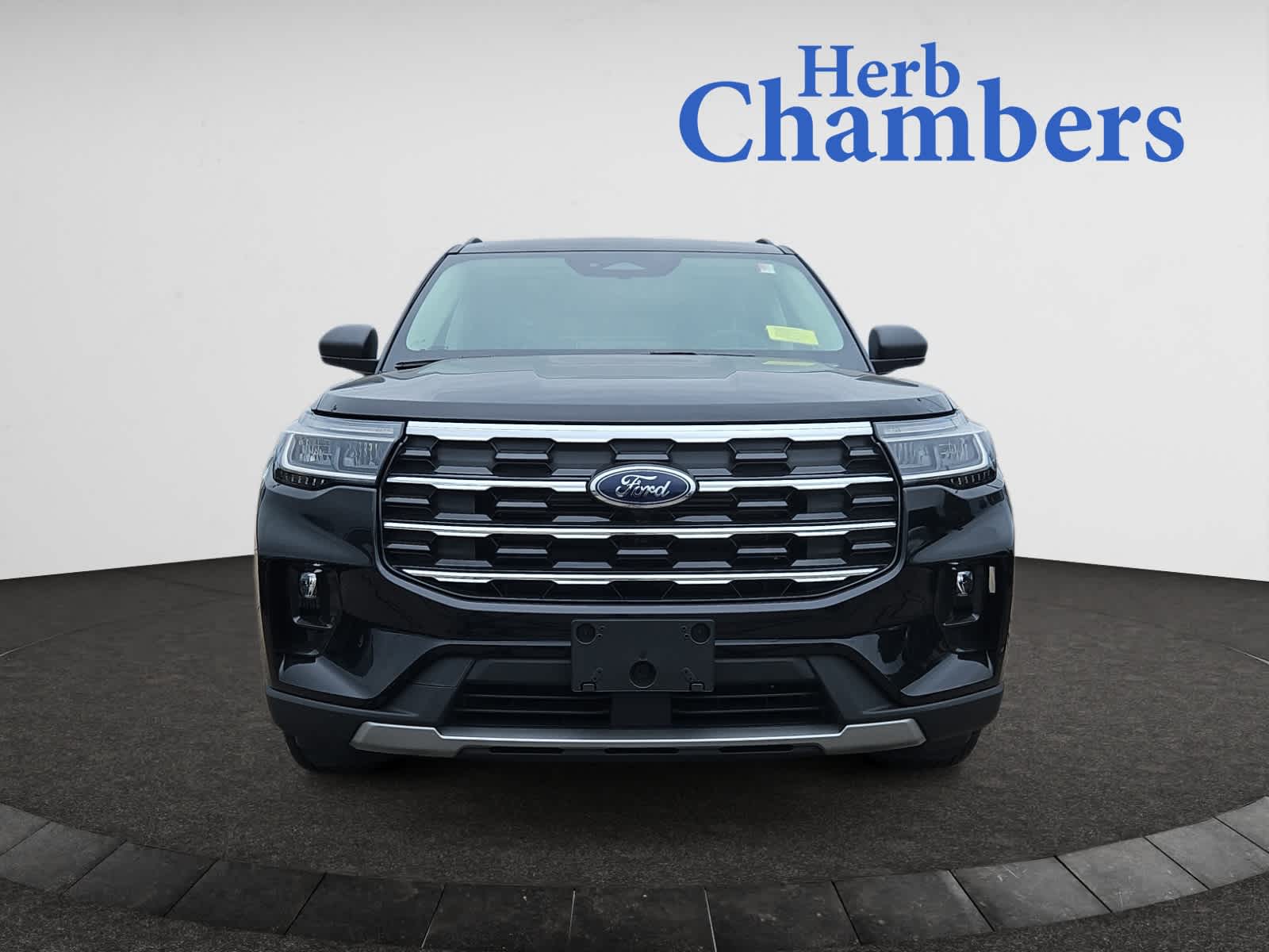 new 2025 Ford Explorer car, priced at $50,555