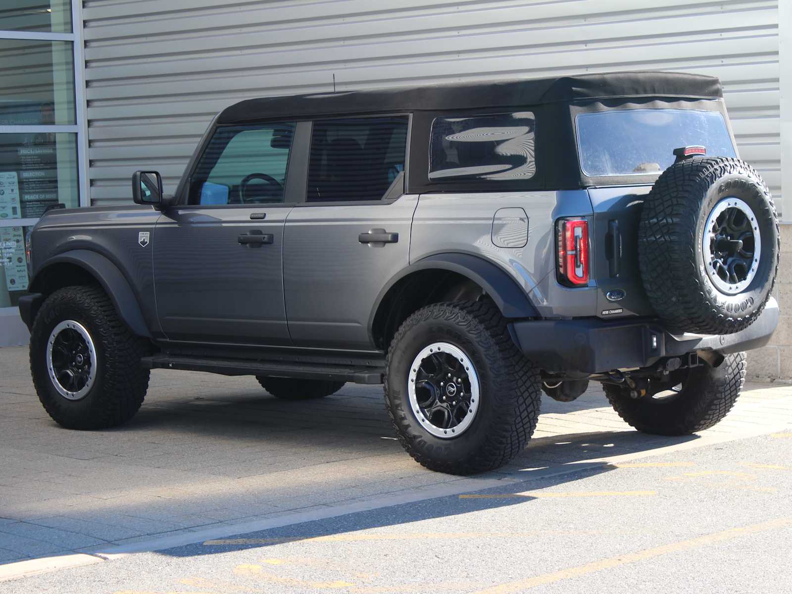 used 2021 Ford Bronco car, priced at $39,998