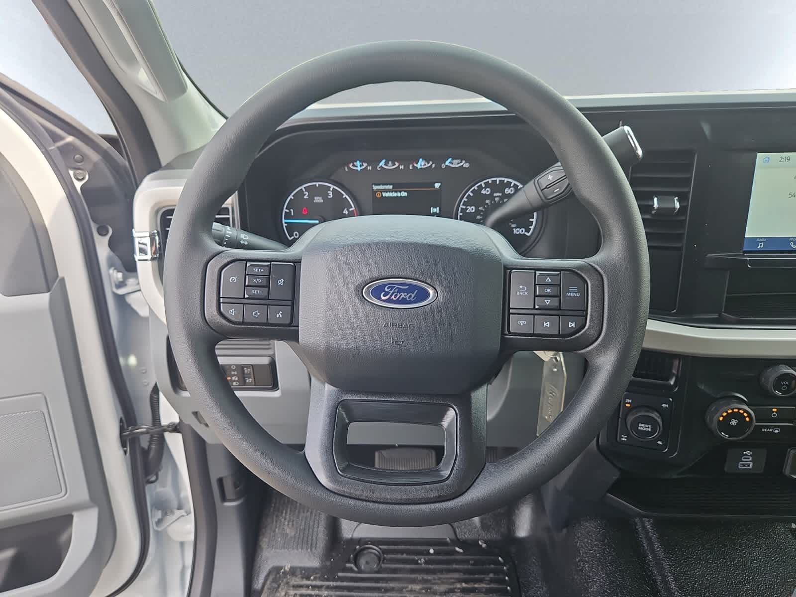 new 2025 Ford Super Duty F-350 SRW car, priced at $67,345