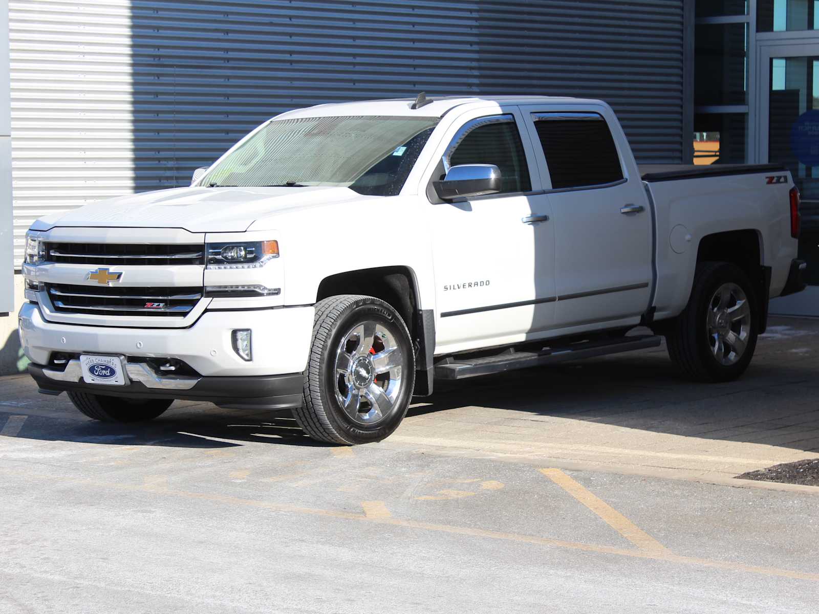 used 2018 Chevrolet Silverado 1500 car, priced at $27,998