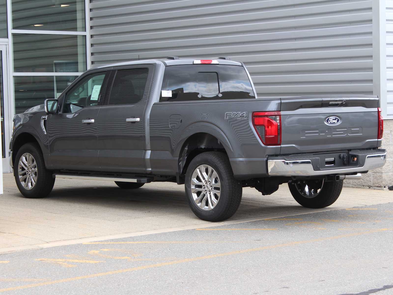 new 2024 Ford F-150 car, priced at $69,275