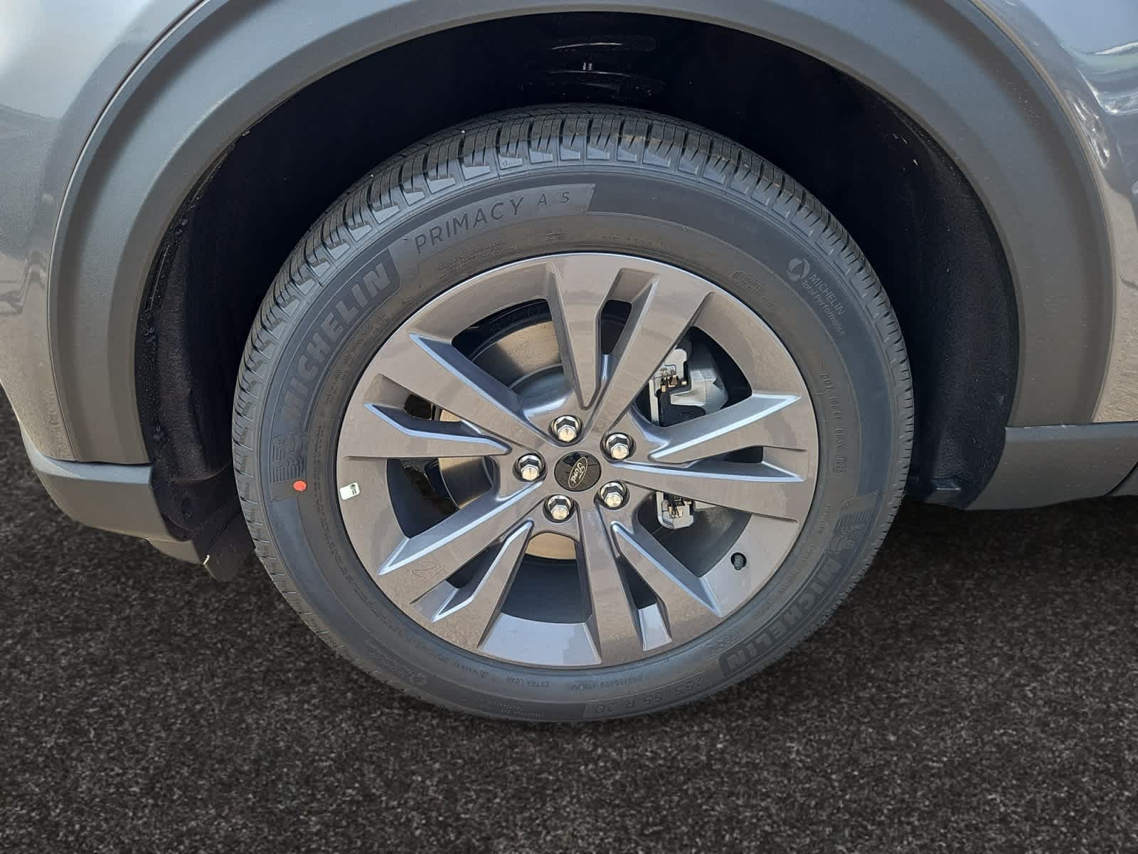 new 2025 Ford Explorer car, priced at $49,880