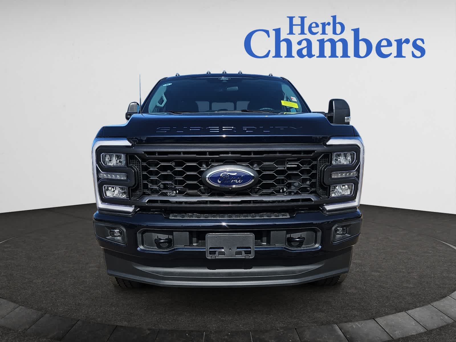 new 2025 Ford Super Duty F-350 SRW car, priced at $59,645