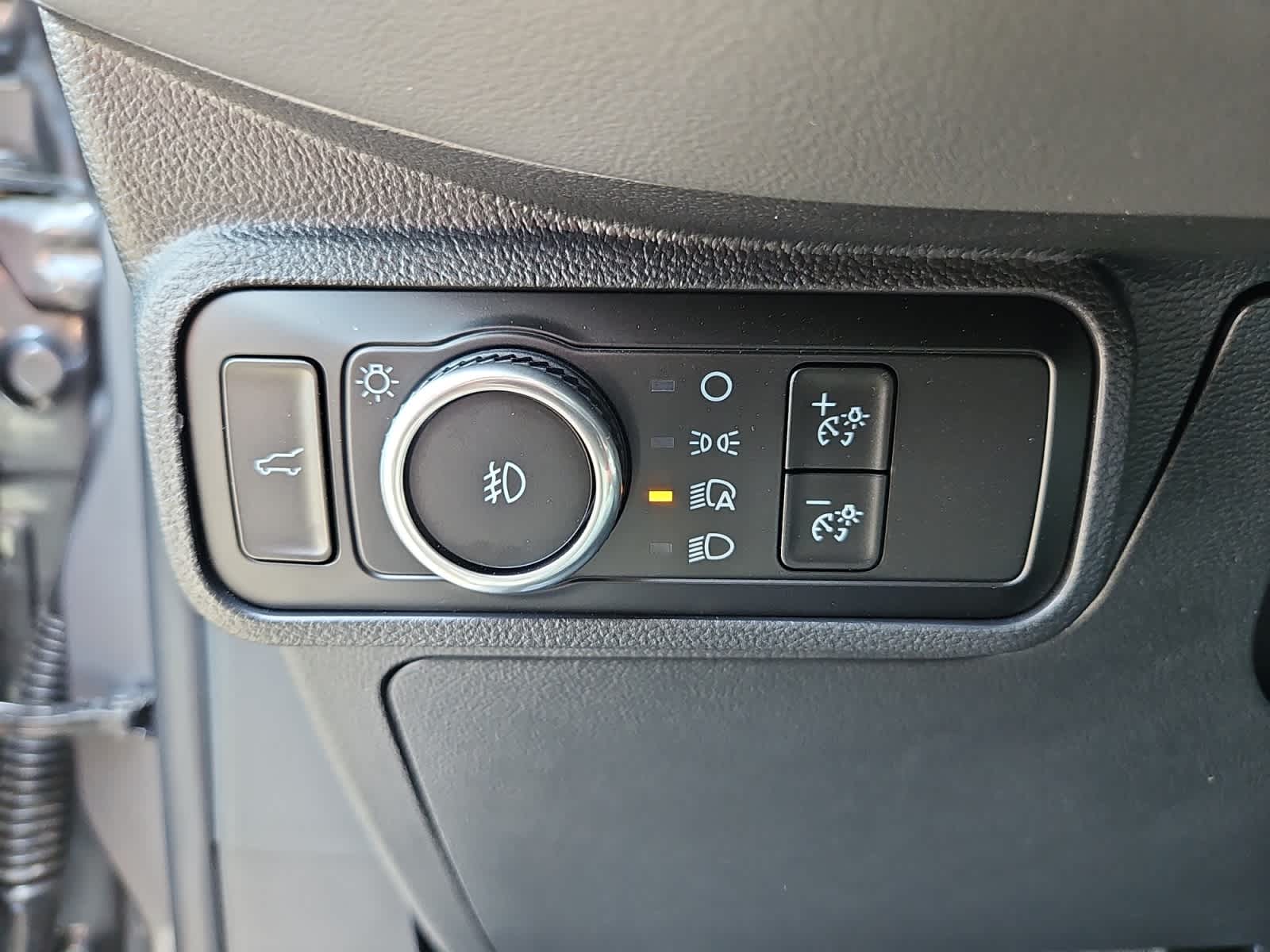 new 2025 Ford Explorer car, priced at $49,880