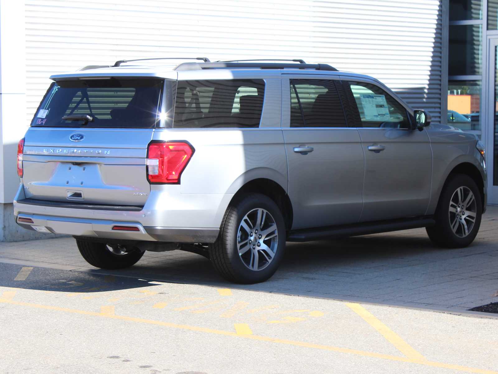 new 2024 Ford Expedition Max car, priced at $77,415