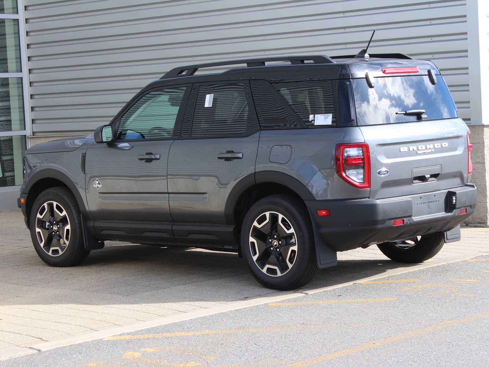 new 2024 Ford Bronco Sport car, priced at $38,415