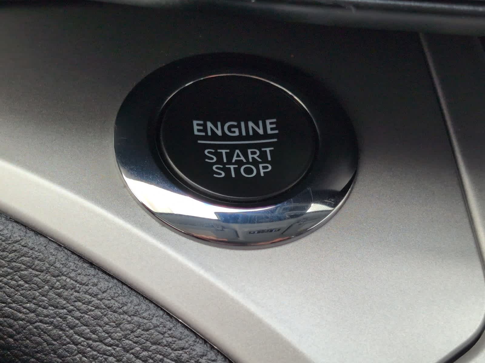 used 2022 Ford Explorer car, priced at $33,798