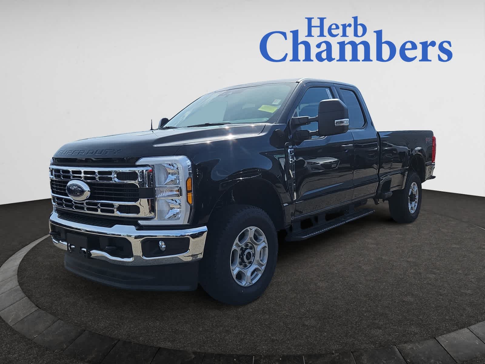new 2025 Ford Super Duty F-350 SRW car, priced at $61,205