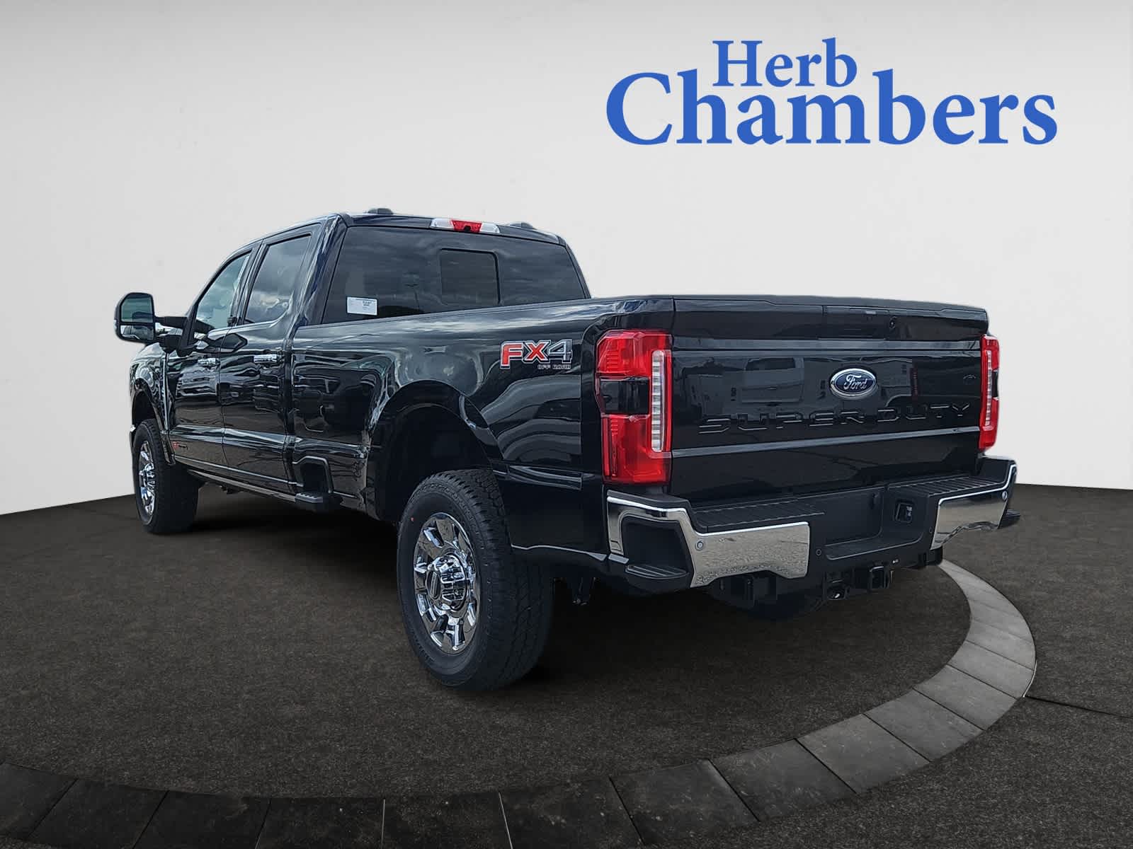 new 2025 Ford Super Duty F-350 SRW car, priced at $92,160