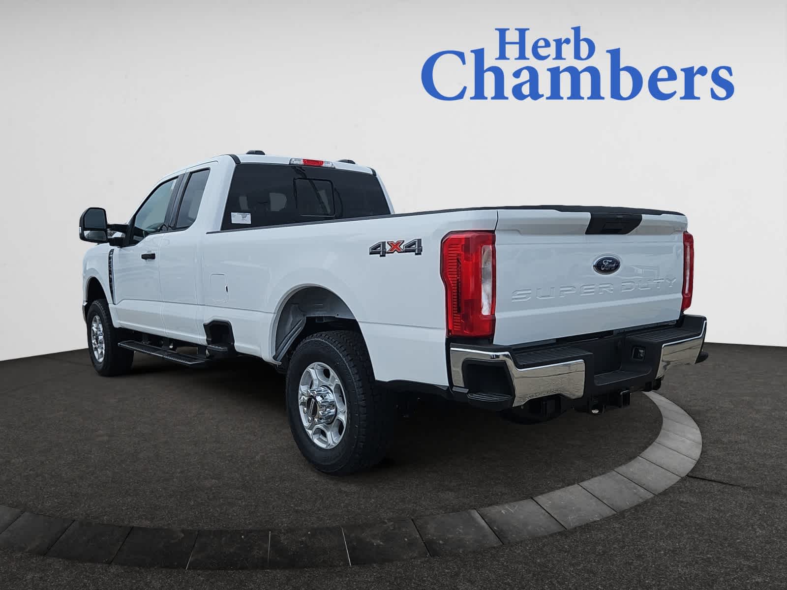 new 2025 Ford Super Duty F-250 SRW car, priced at $60,895