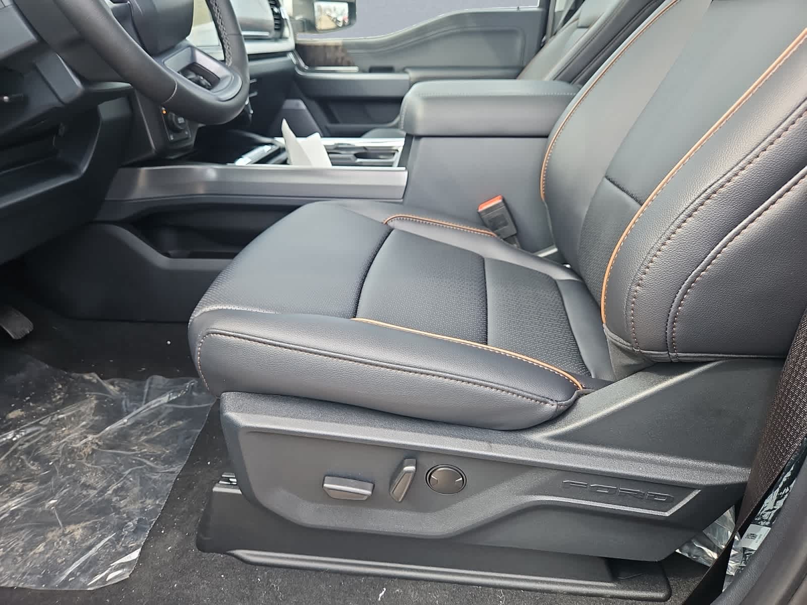 new 2025 Ford Super Duty F-350 SRW car, priced at $91,935