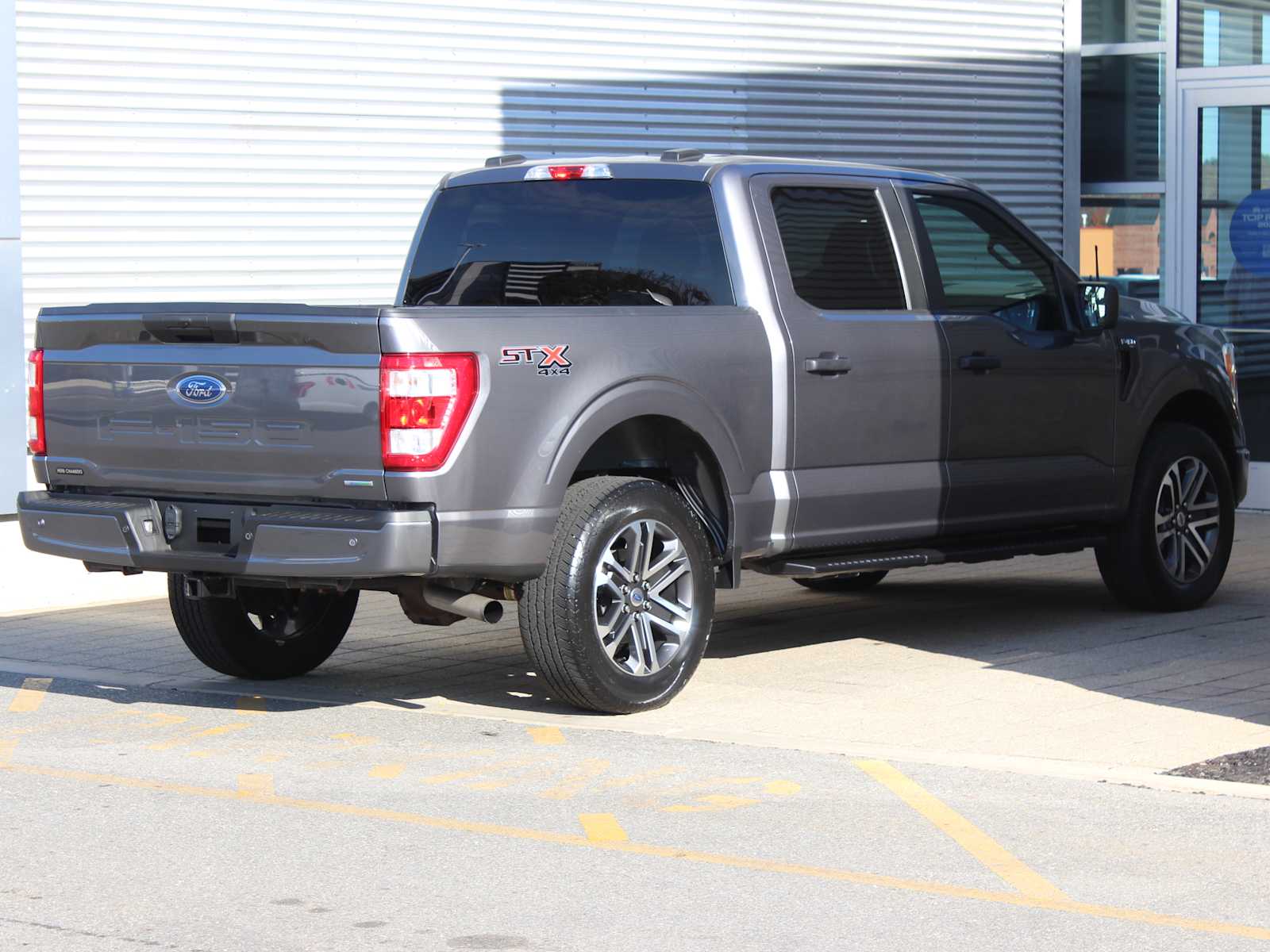 used 2021 Ford F-150 car, priced at $36,998