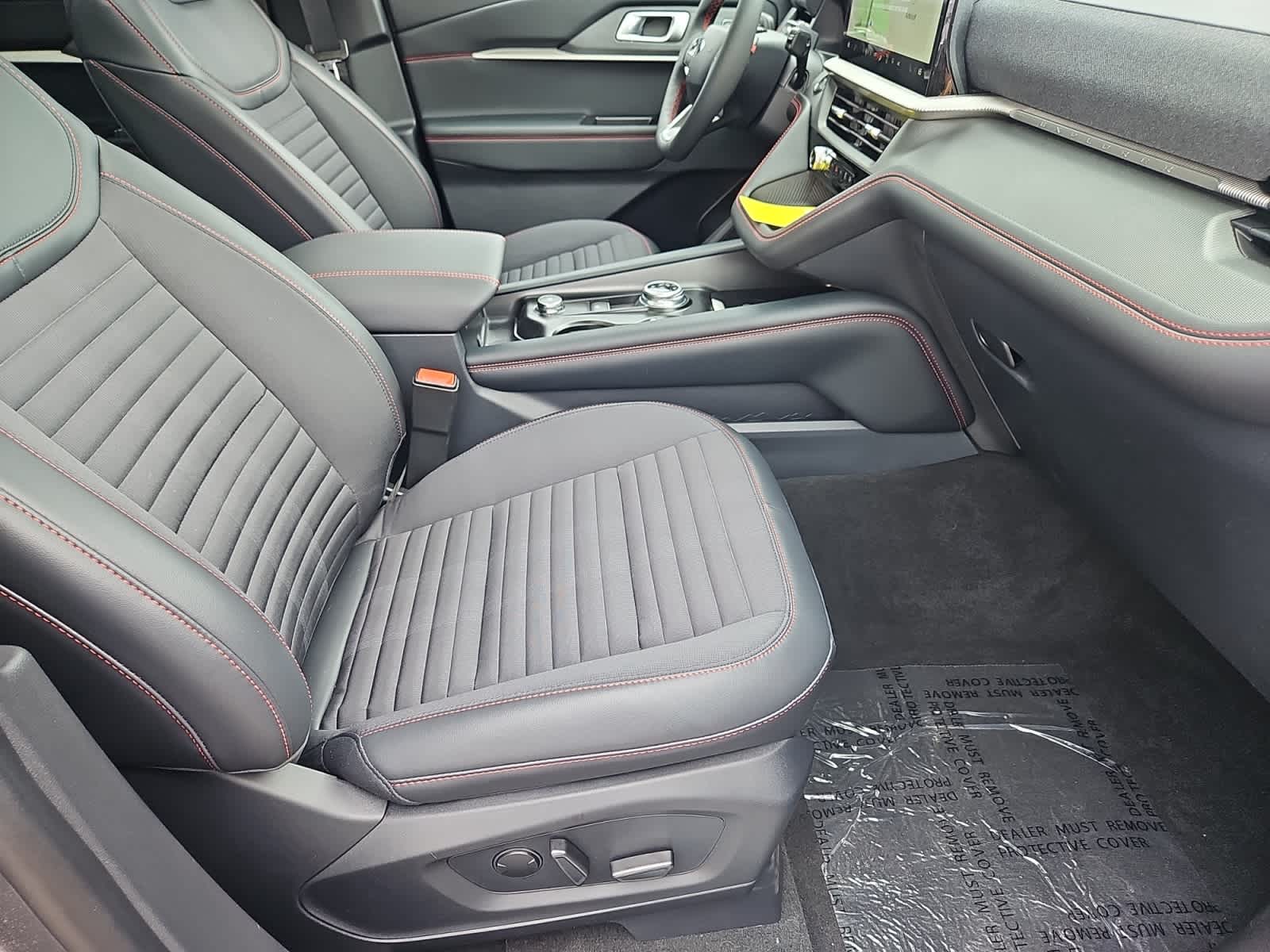 new 2025 Ford Explorer car, priced at $50,485