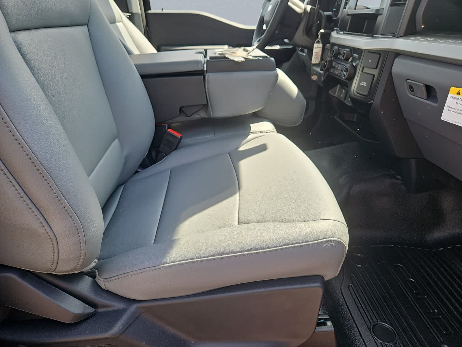 new 2025 Ford Super Duty F-350 SRW car, priced at $53,940