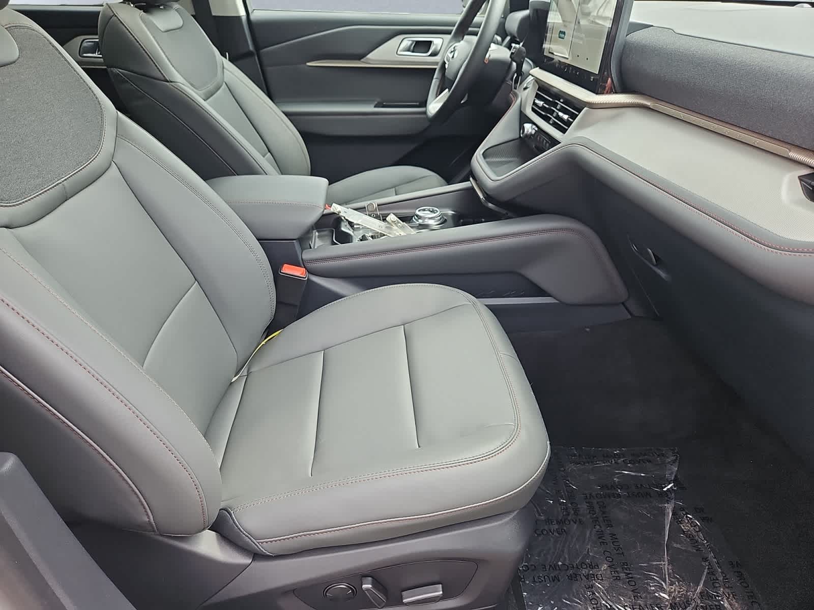 new 2025 Ford Explorer car, priced at $51,235