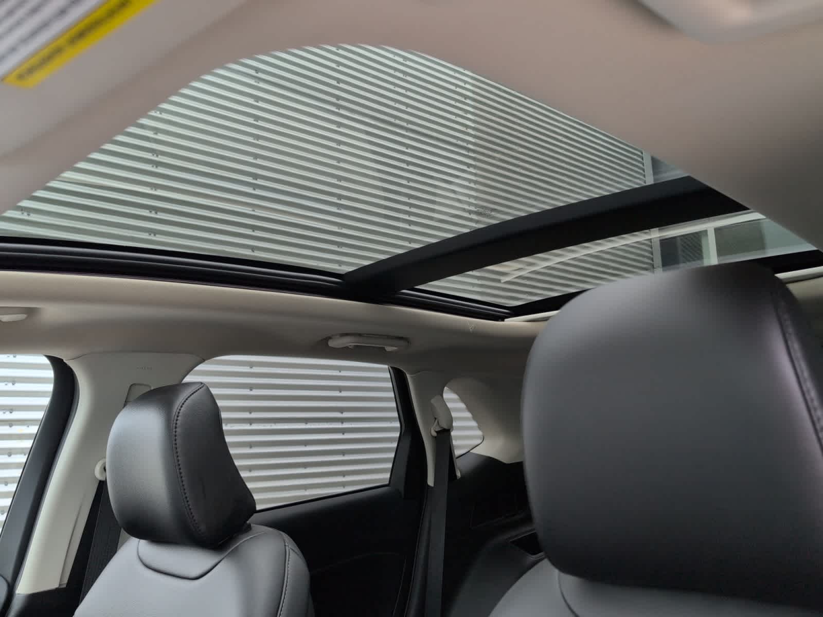 used 2022 Ford Edge car, priced at $28,498