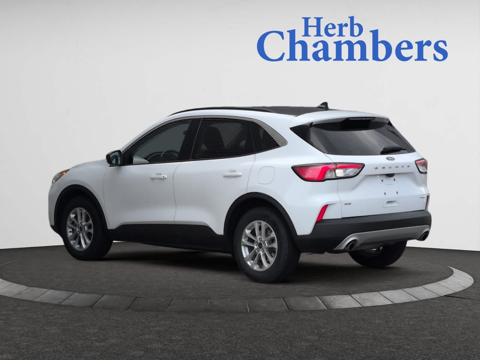 used 2022 Ford Escape car, priced at $23,998