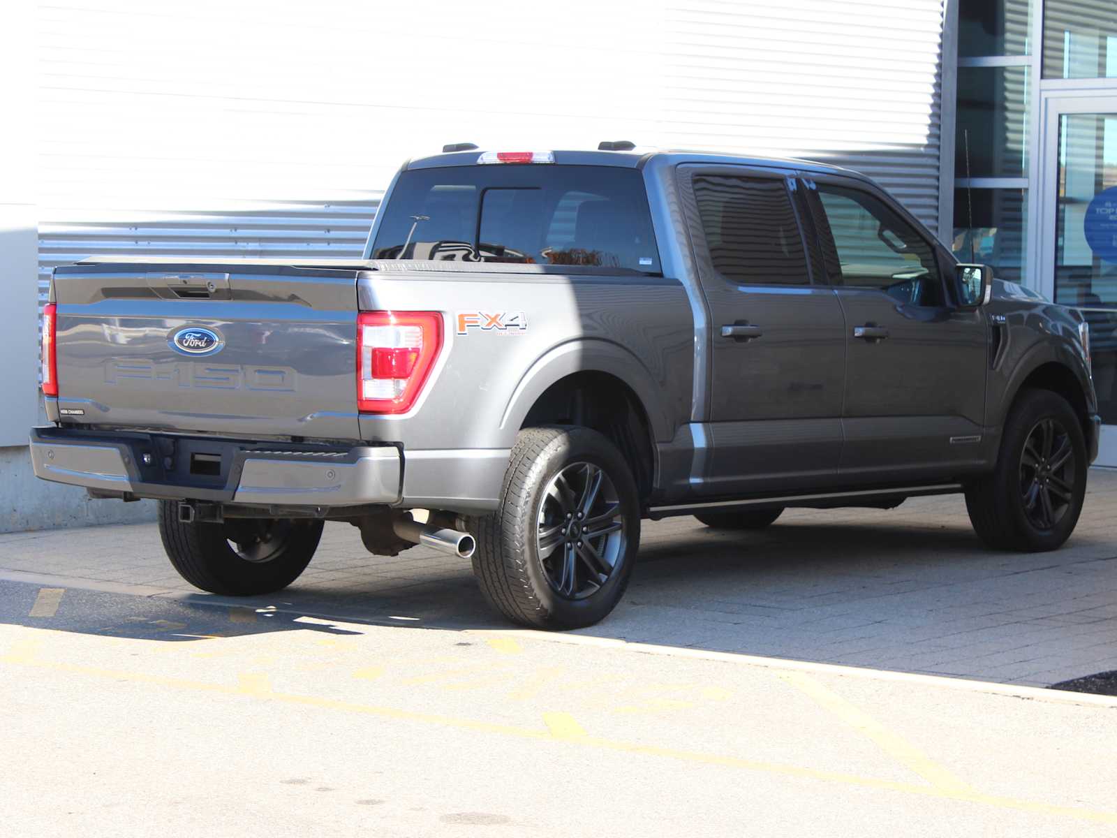 used 2021 Ford F-150 car, priced at $41,998