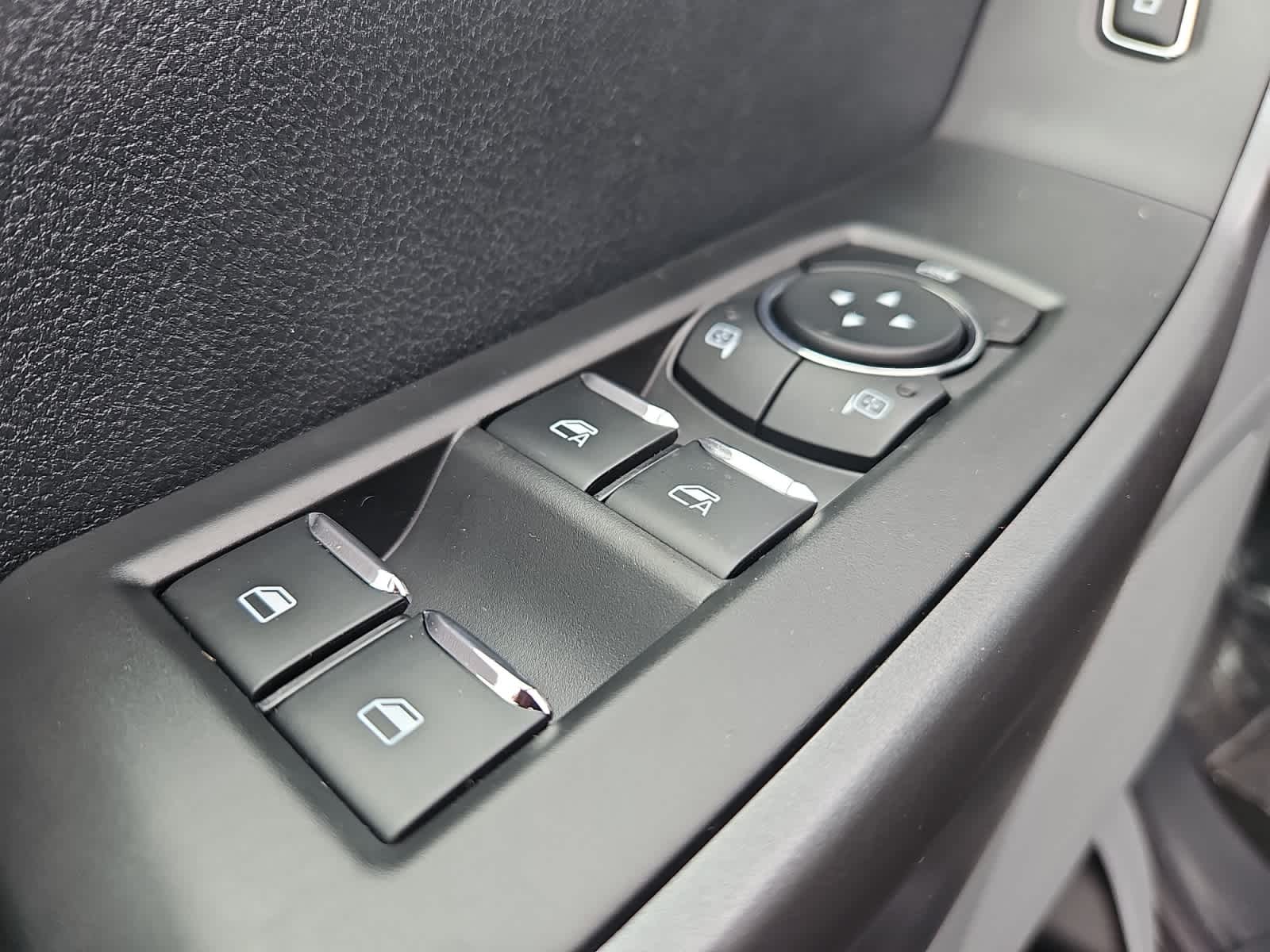 new 2025 Ford Super Duty F-350 SRW car, priced at $64,000