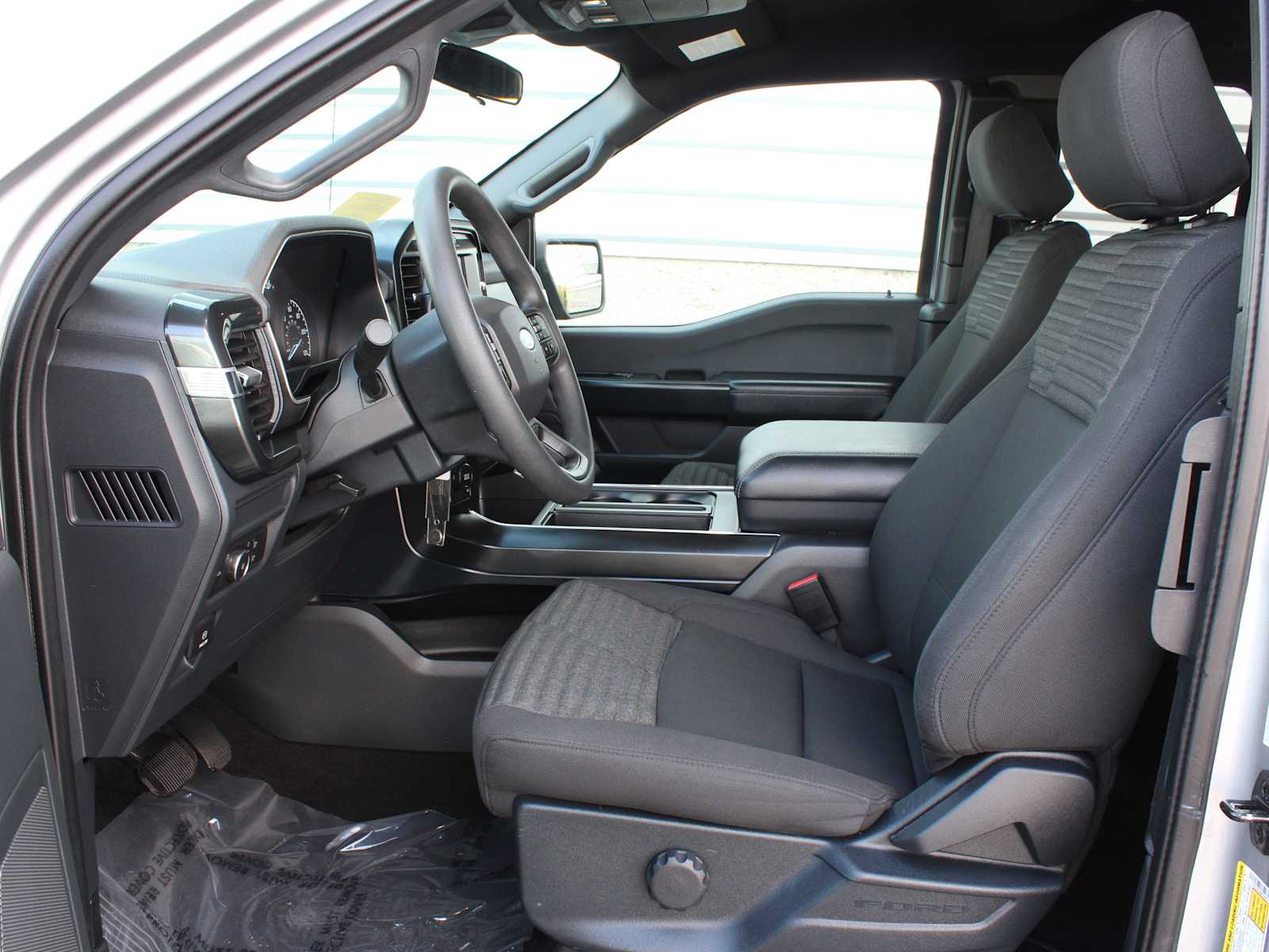 used 2021 Ford F-150 car, priced at $31,998