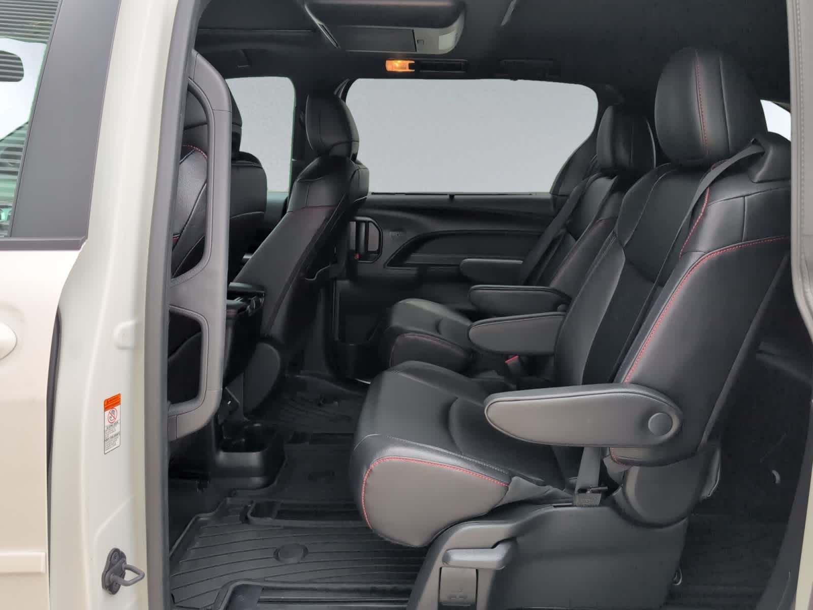 used 2025 Toyota Sienna car, priced at $51,998