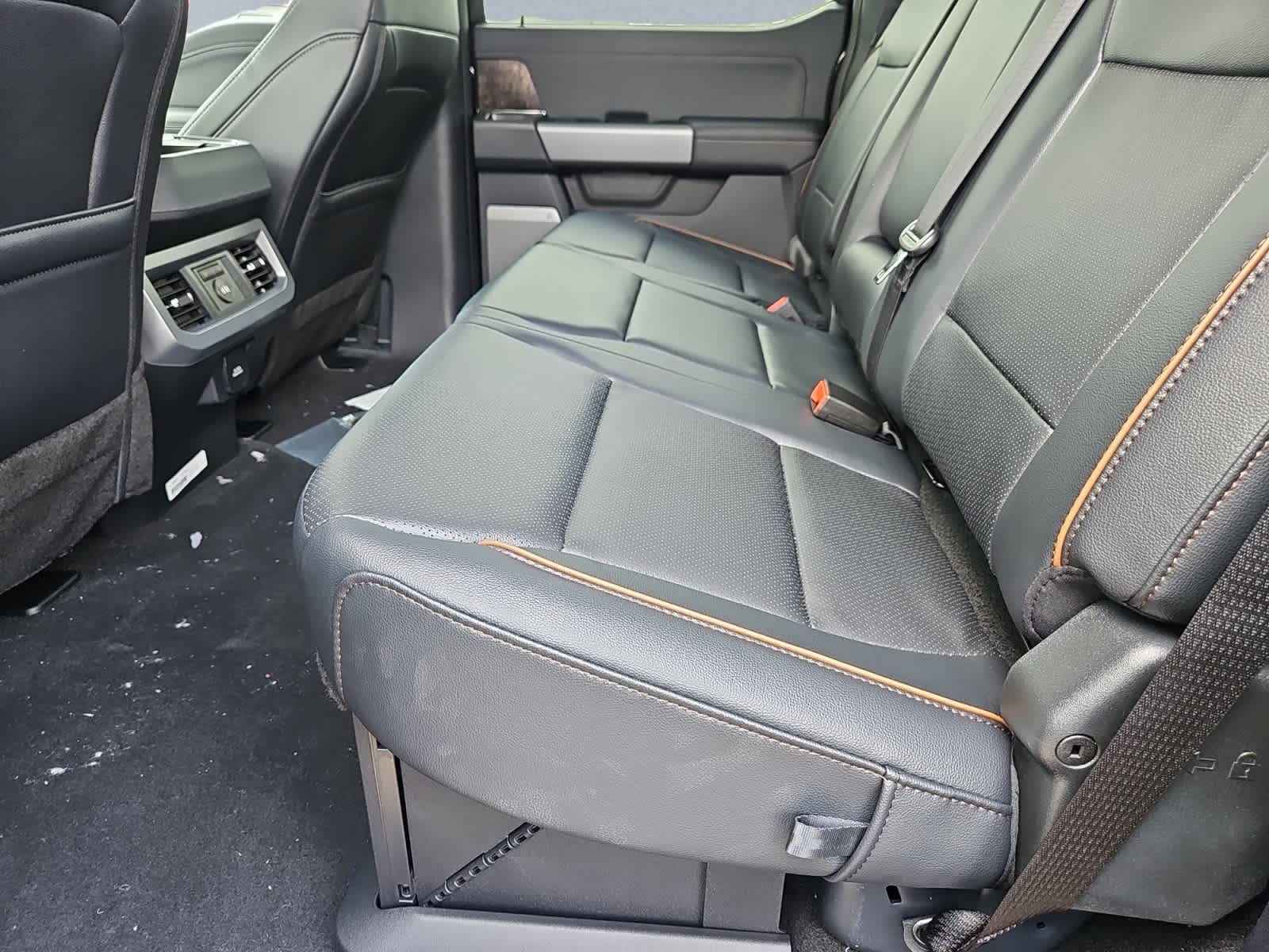 new 2025 Ford Super Duty F-350 SRW car, priced at $92,160