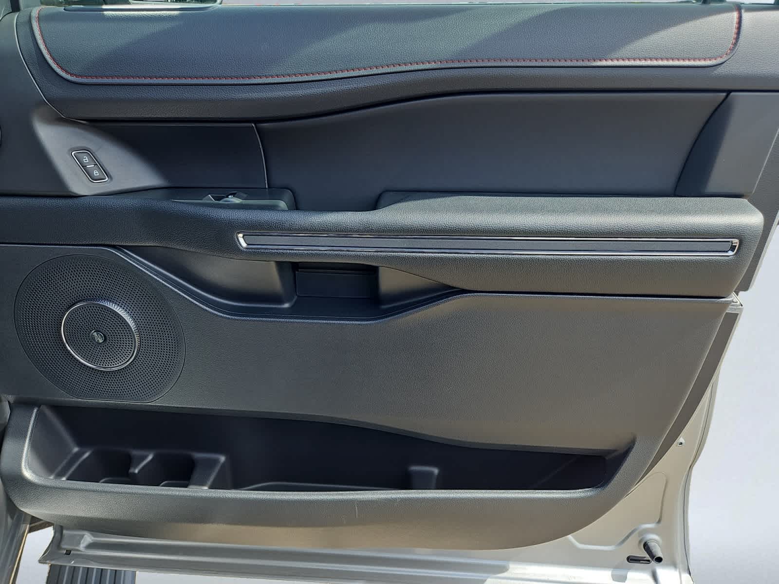 new 2024 Ford Expedition Max car, priced at $78,192