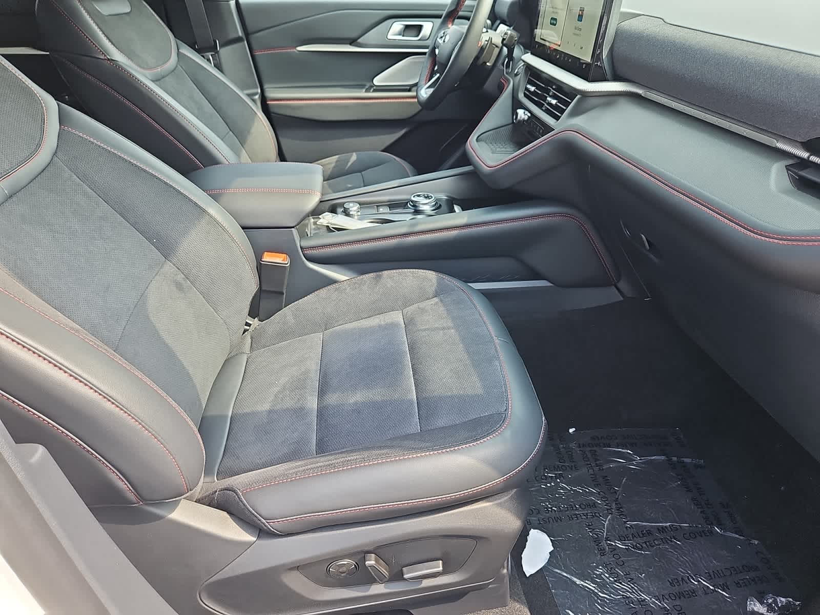 new 2025 Ford Explorer car, priced at $62,480