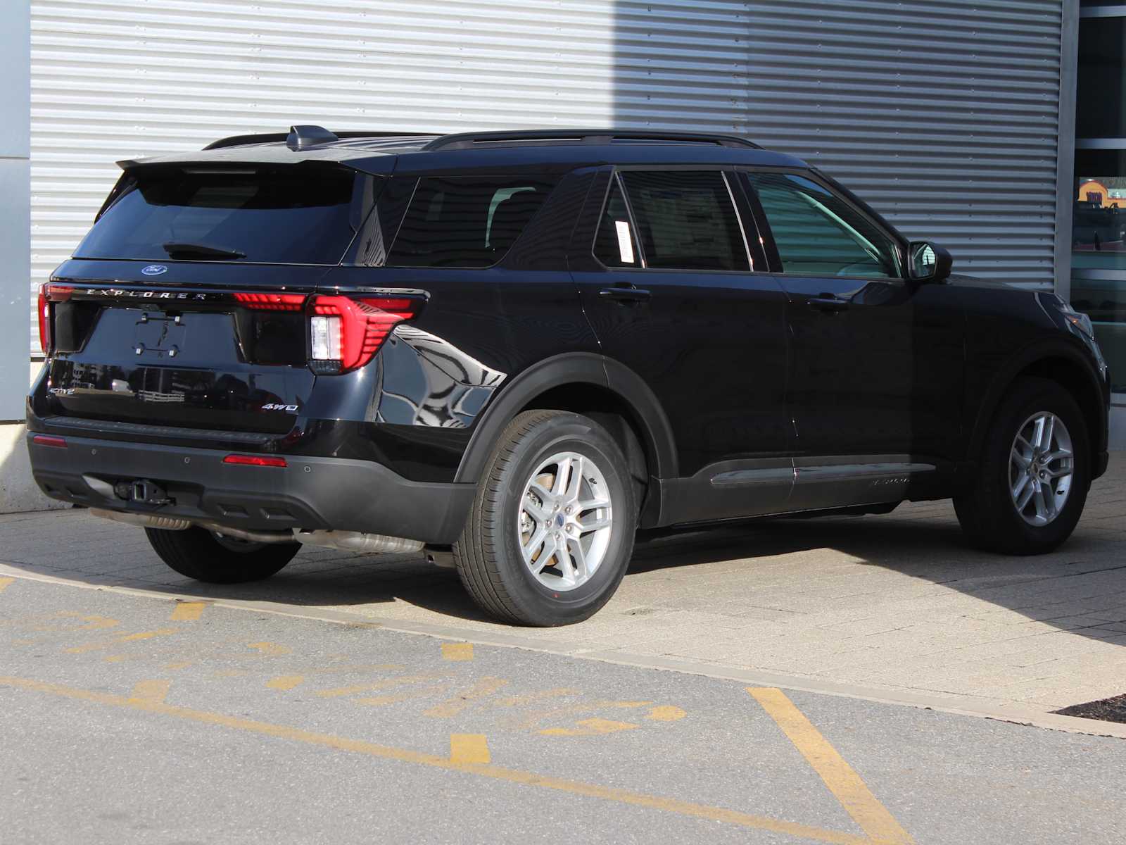 new 2025 Ford Explorer car, priced at $43,550