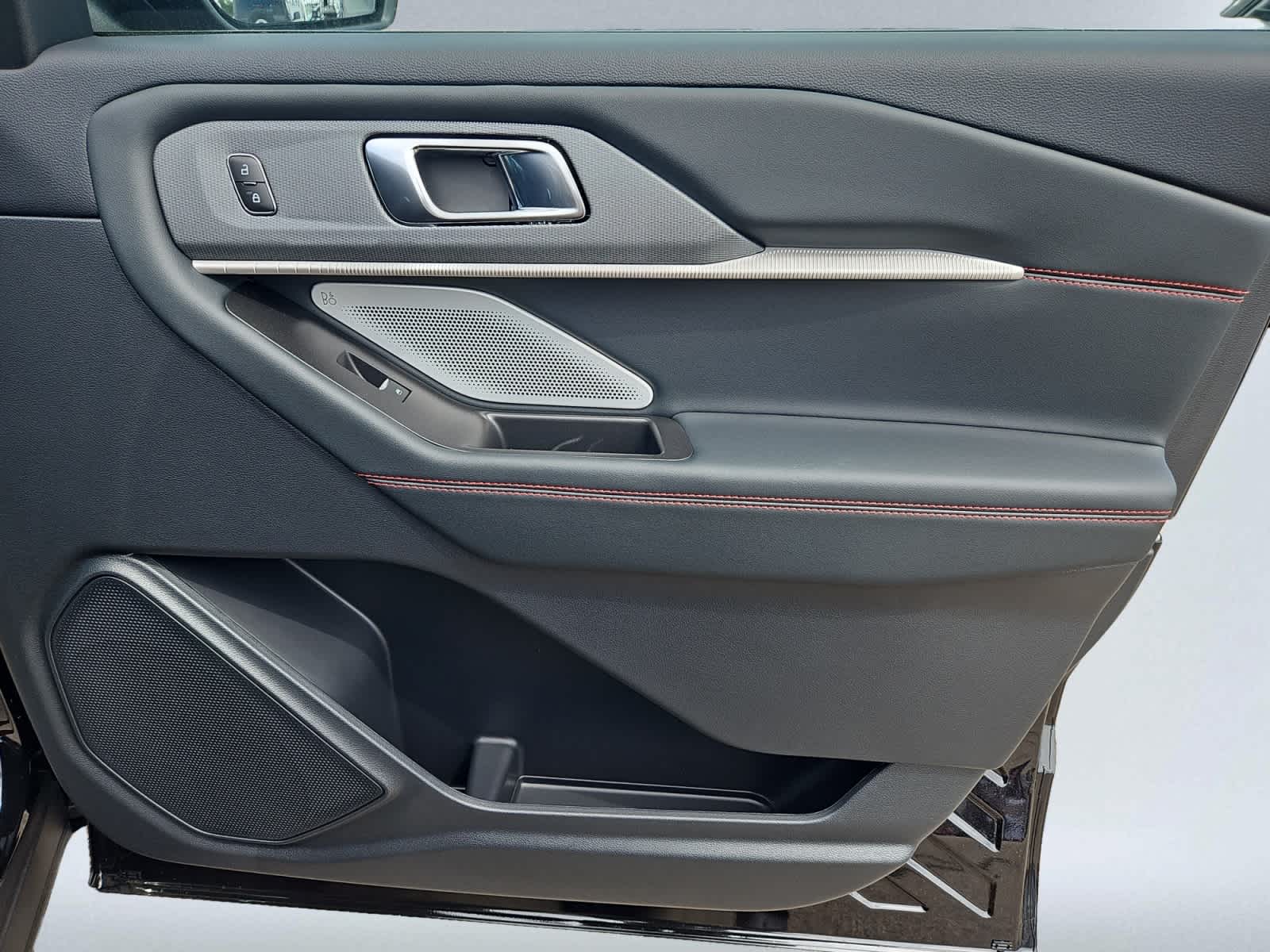 new 2025 Ford Explorer car, priced at $61,430