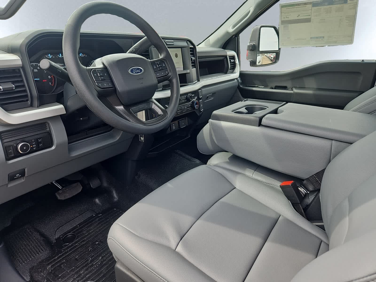 new 2025 Ford Super Duty F-350 SRW car, priced at $53,700