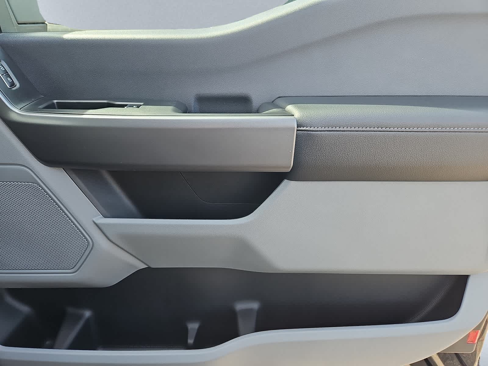 new 2025 Ford Super Duty F-350 SRW car, priced at $62,630