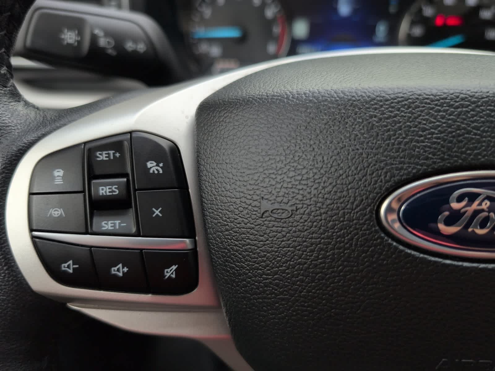 used 2023 Ford Explorer car, priced at $27,998