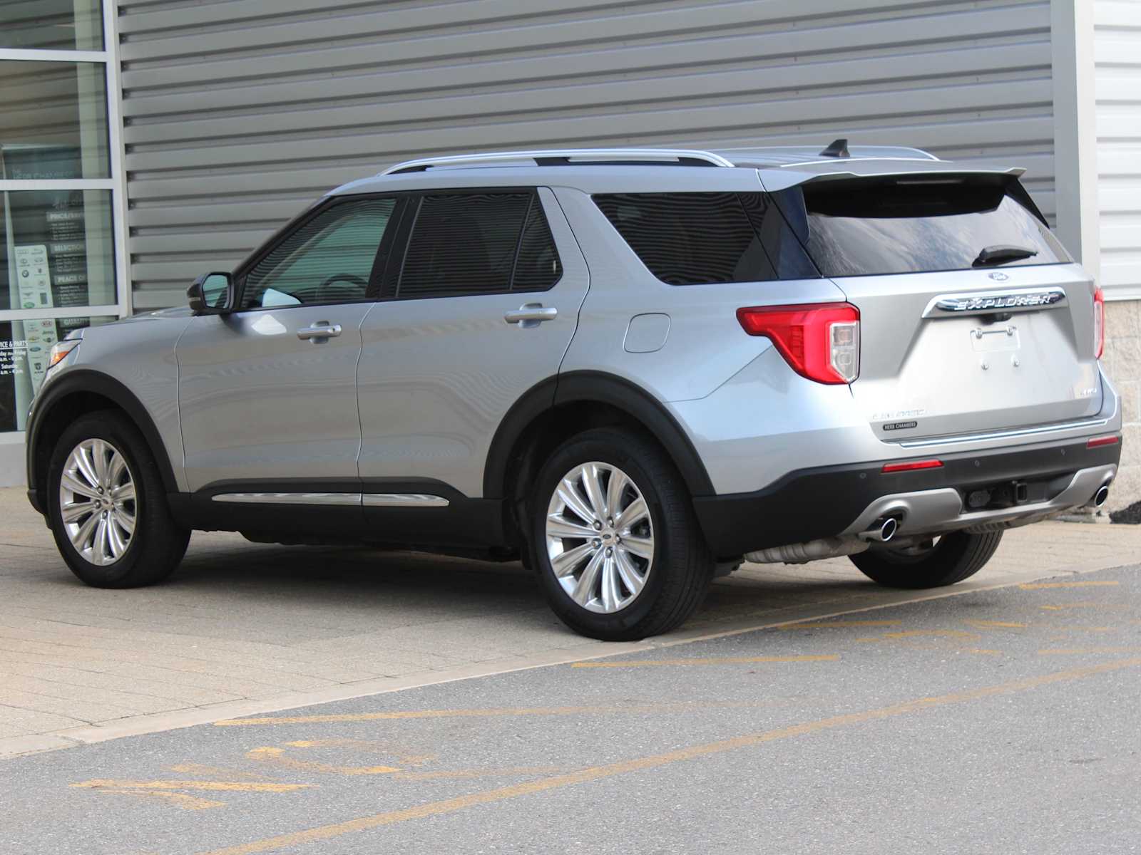 used 2021 Ford Explorer car, priced at $35,998