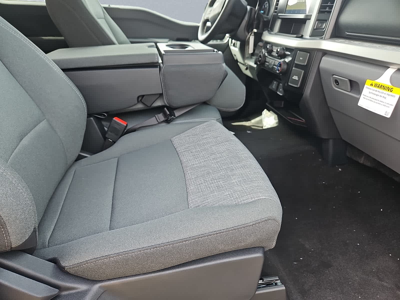 new 2025 Ford Super Duty F-250 SRW car, priced at $56,620