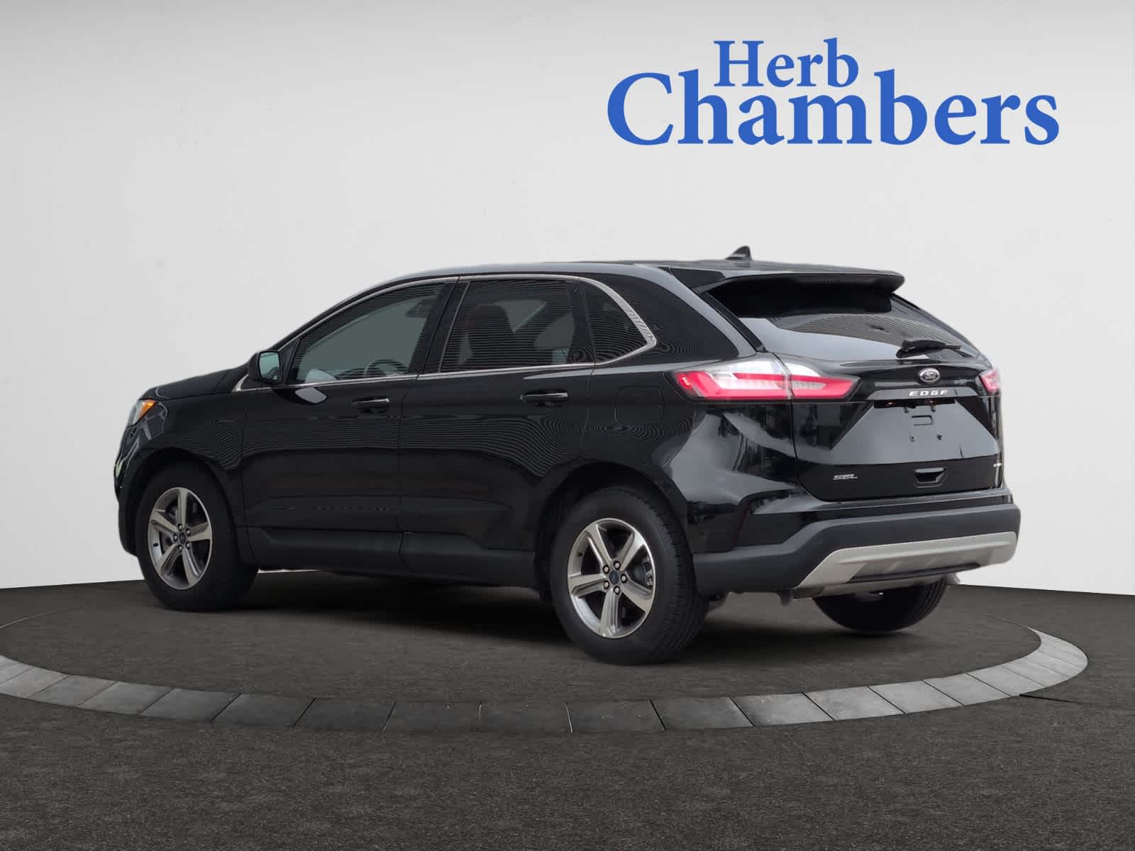 used 2022 Ford Edge car, priced at $28,498