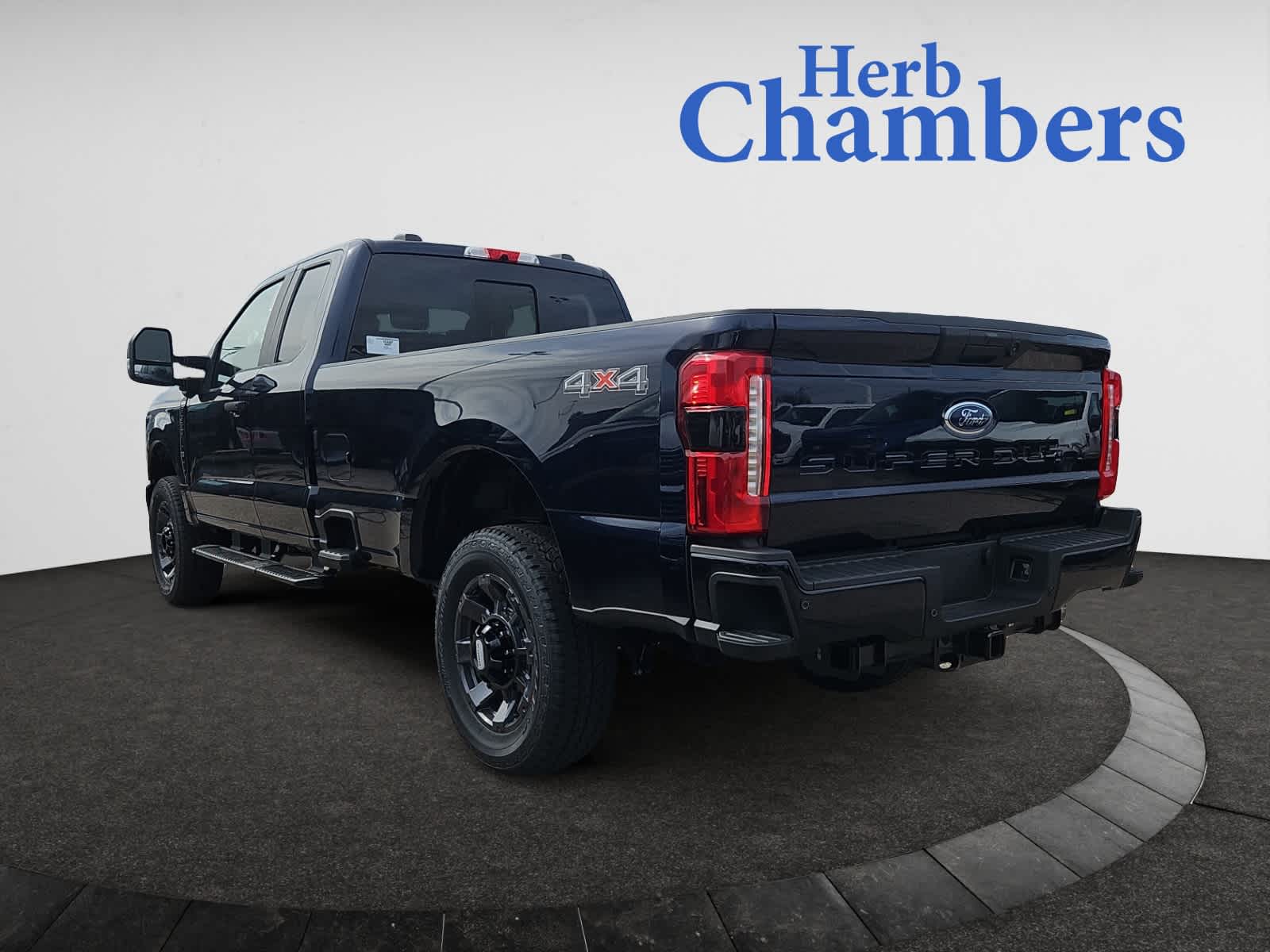 new 2025 Ford Super Duty F-350 SRW car, priced at $64,000