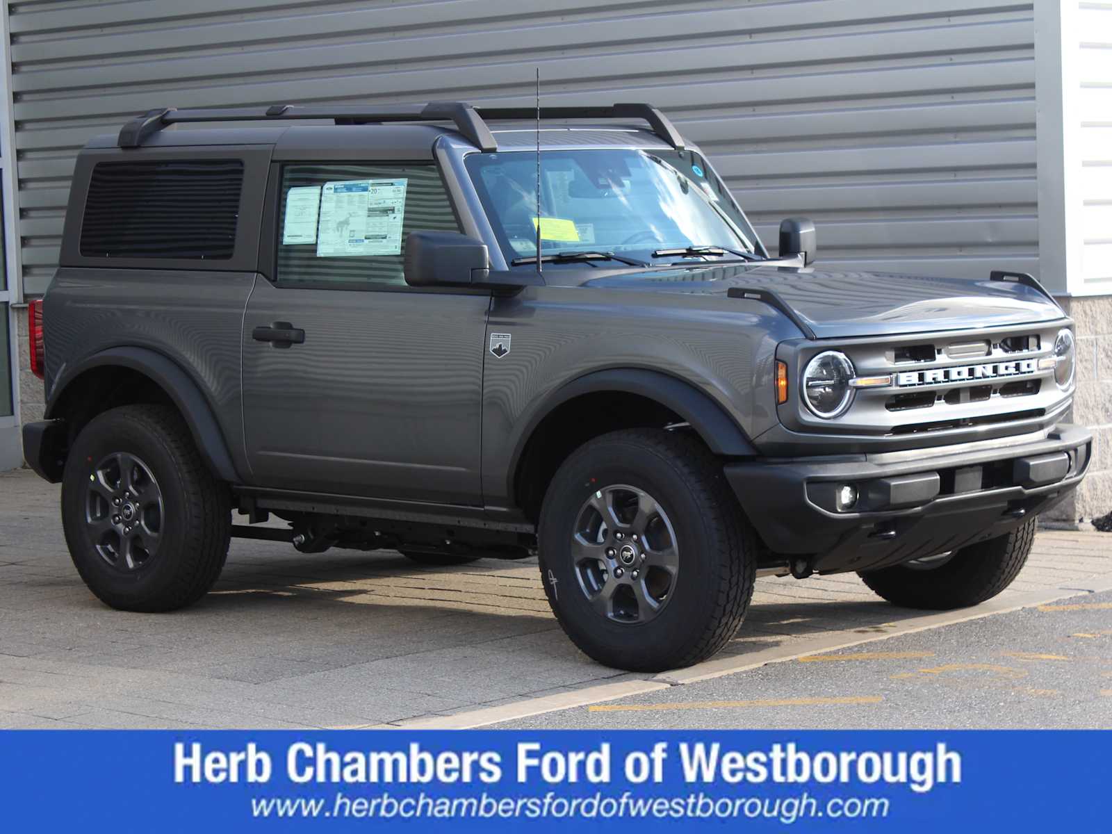 new 2024 Ford Bronco car, priced at $45,015