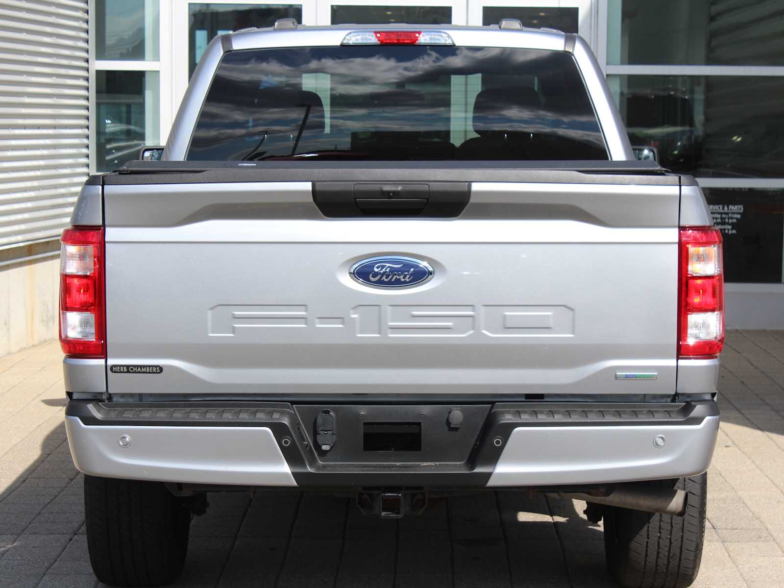 used 2021 Ford F-150 car, priced at $31,998