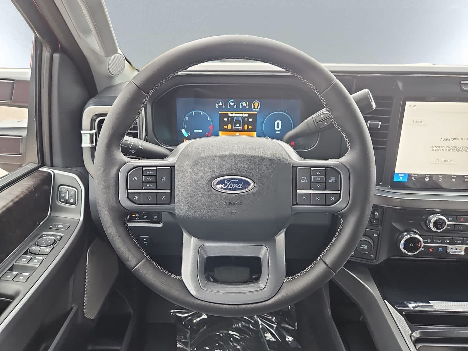new 2025 Ford Super Duty F-250 SRW car, priced at $74,200