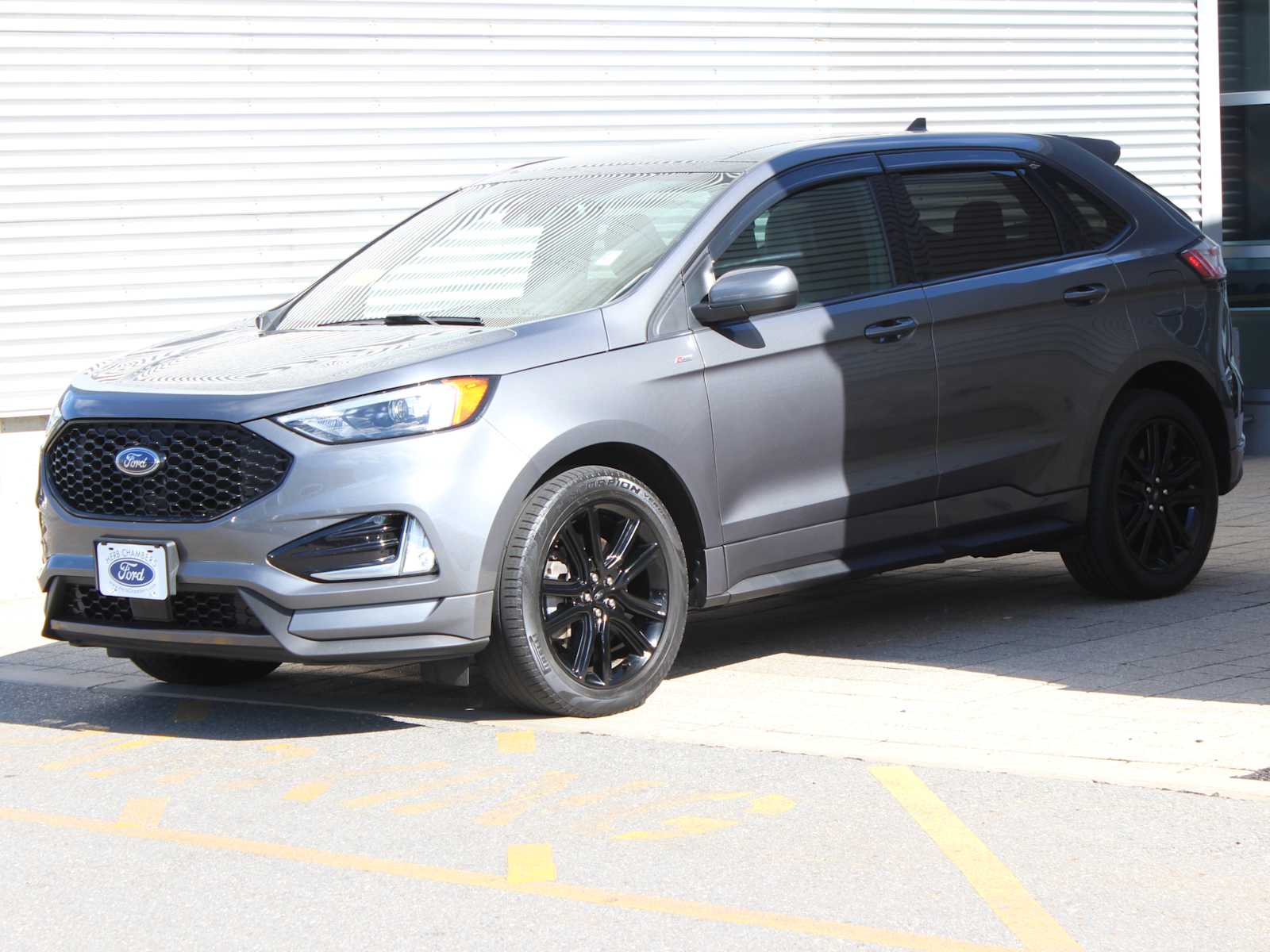 used 2021 Ford Edge car, priced at $26,998