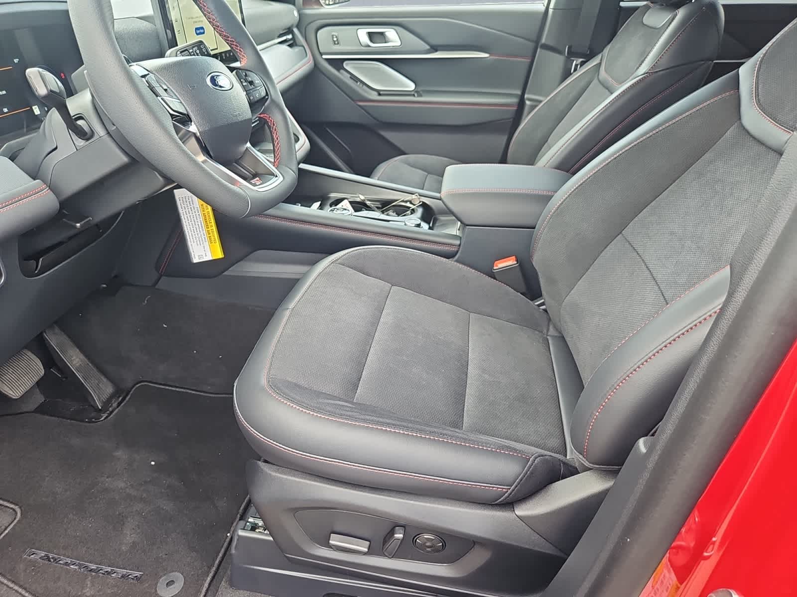 new 2025 Ford Explorer car, priced at $62,155