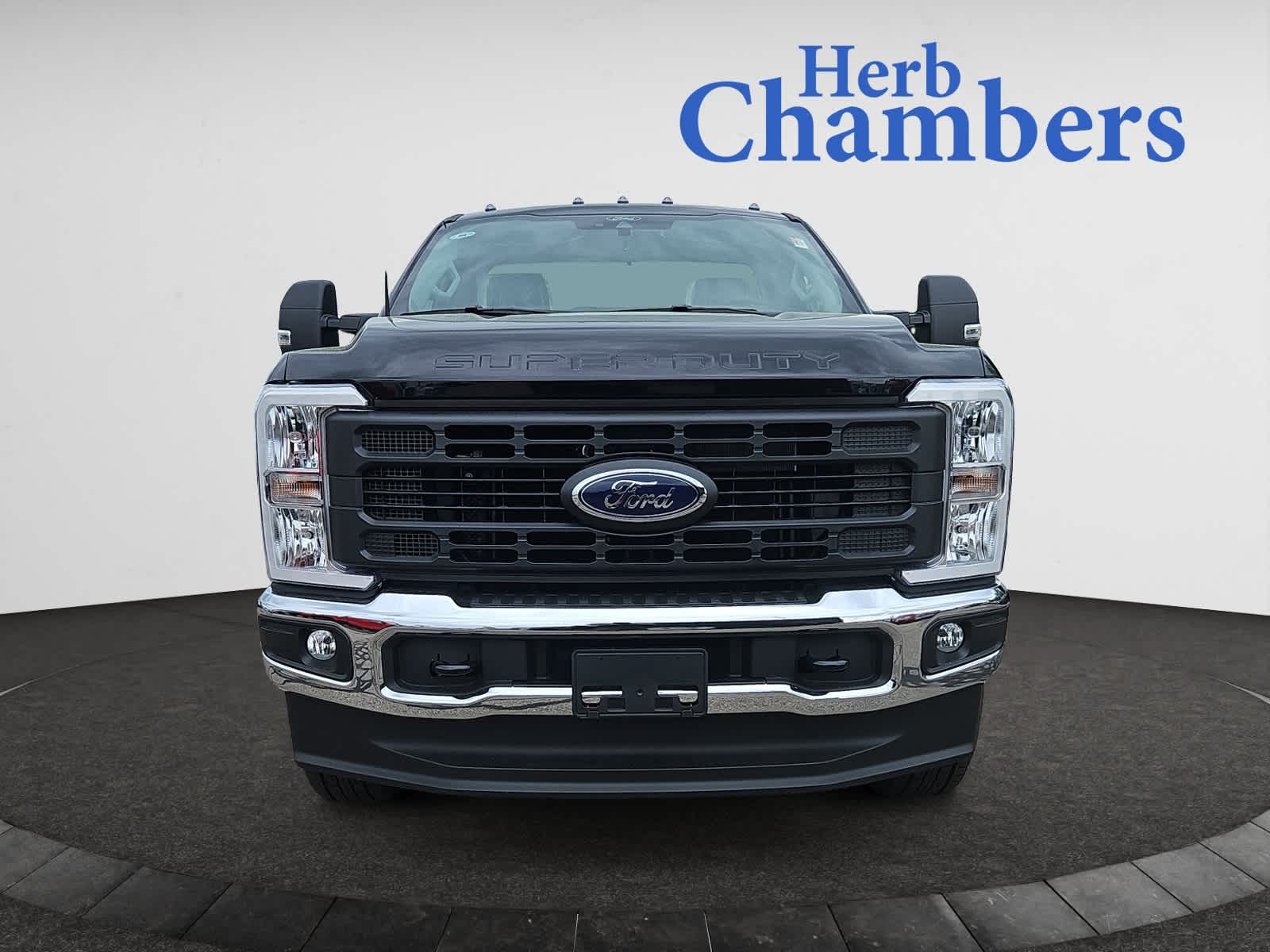 new 2025 Ford Super Duty F-350 SRW car, priced at $54,360