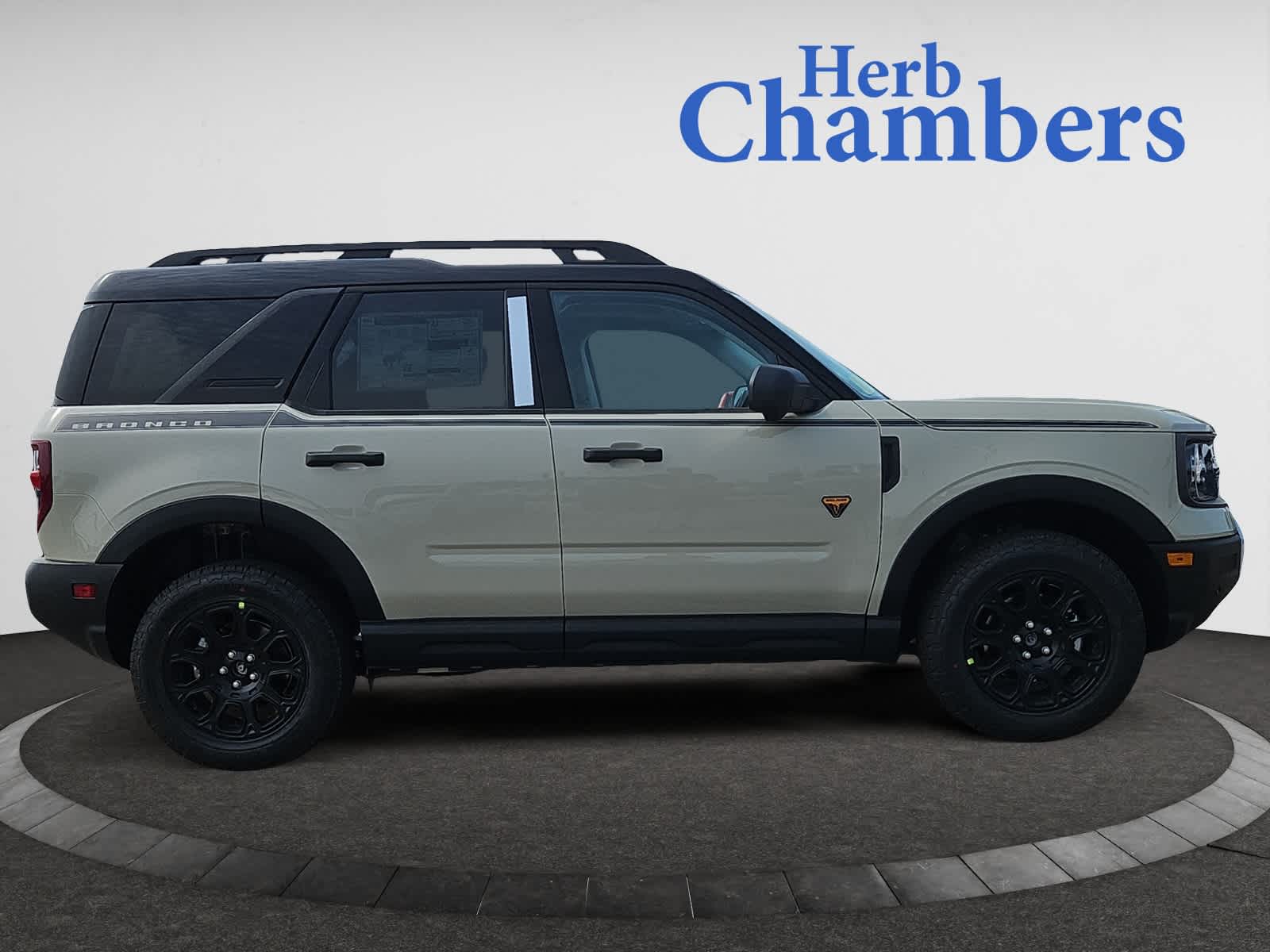 new 2025 Ford Bronco Sport car, priced at $43,165