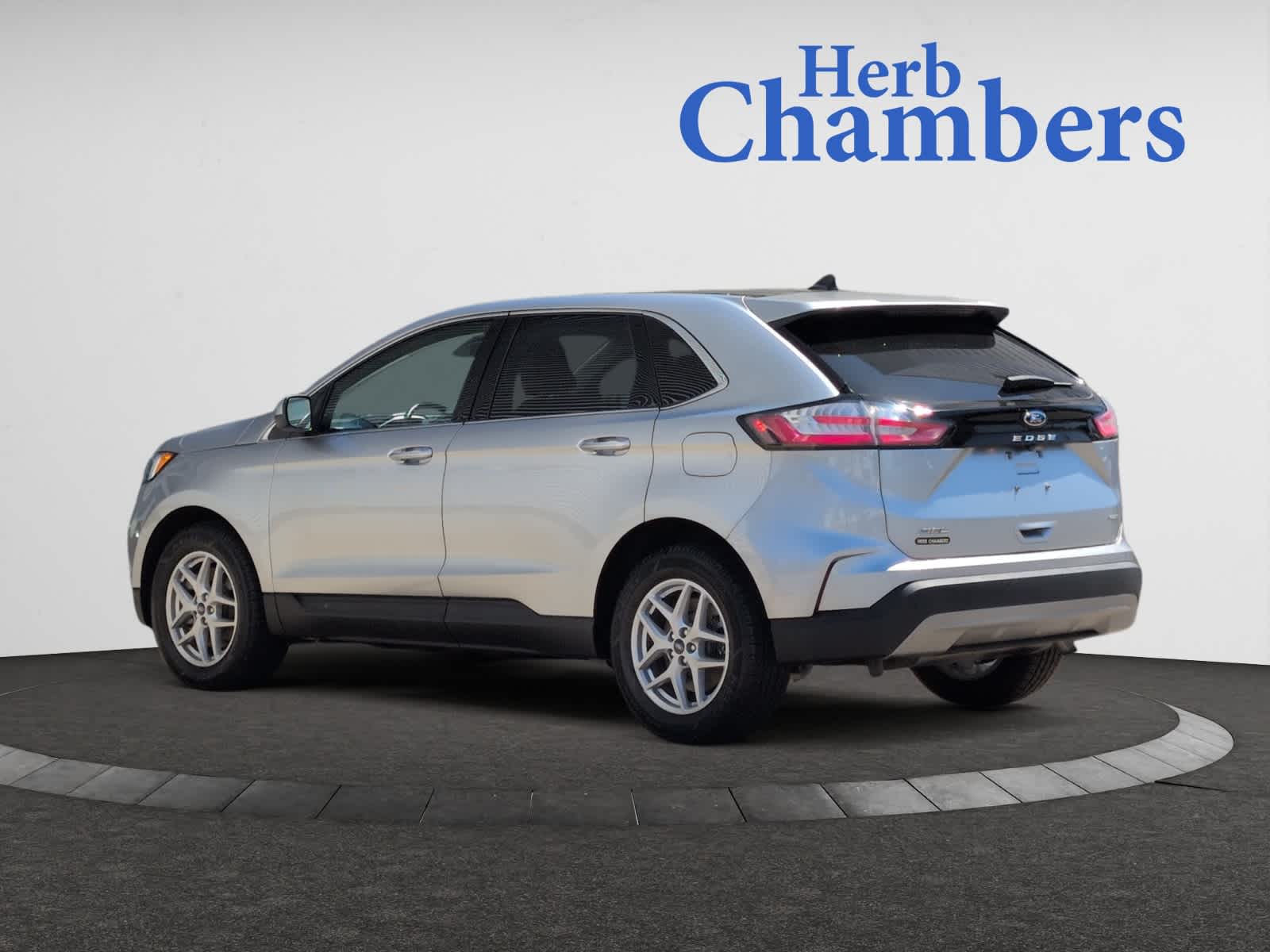 used 2021 Ford Edge car, priced at $24,998