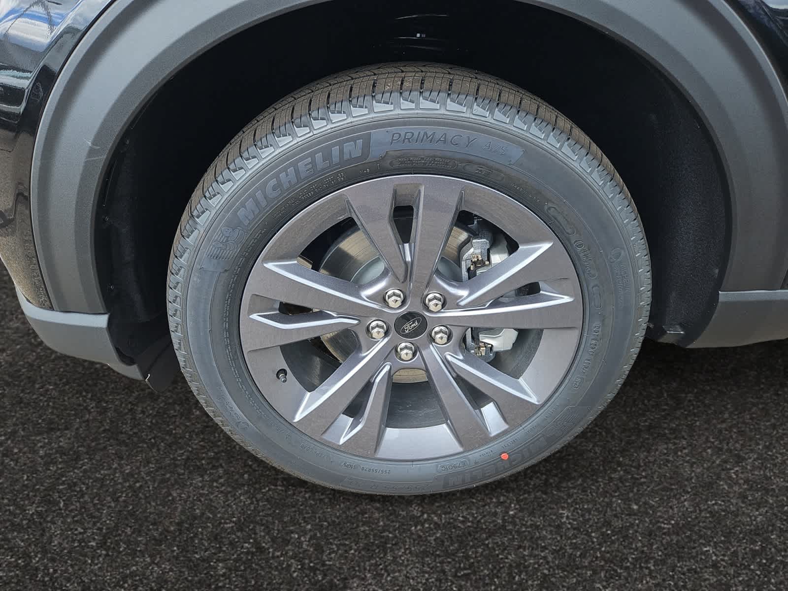 new 2025 Ford Explorer car, priced at $46,348