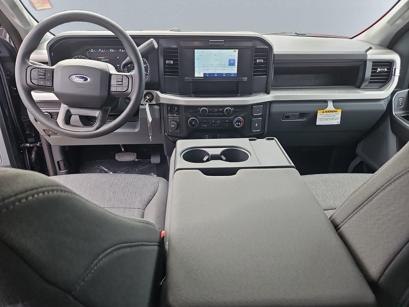 new 2025 Ford Super Duty F-350 SRW car, priced at $64,000